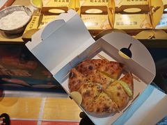 -证大大拇指广场(芳甸路店)