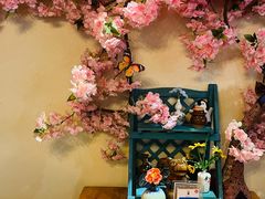 -月亮眼花园餐厅书吧酒吧