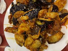 焦糖茄子牛肉粒-桃子餐厅·天津菜(红星路直营店)