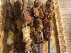 -歹歹的加个面过油肉拌面
