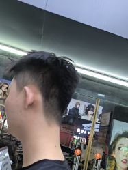 -藤野造型专业烫染接发