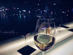 -OZONE 顶楼酒吧(香港丽思卡尔顿酒店)
