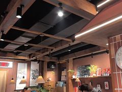 -巴卤社老火锅(财富店)