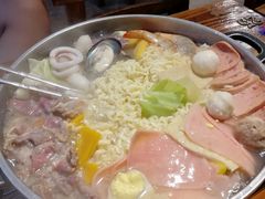 -辛明堂洞韩式芝士年糕火锅(万达店)