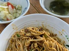 -重庆老五牛肉面(槐树店路店)