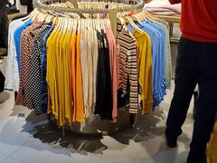 -URBAN REVIVO(北京斯普瑞斯奥特莱斯店)