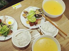 -德致祥云南过桥米线(云天小苑店)