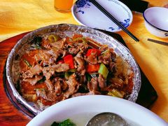 -东方之猪四更烤乳猪(金垦总店)