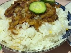 卤肉饭-吉事利茶餐厅