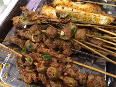 -邛海景风特色火盆烧烤店·烤串(月色风情小镇店)