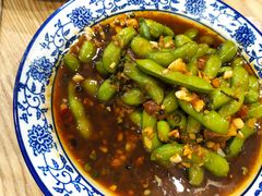 -江城燕子大排档(江汉路步行街店)