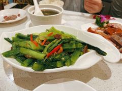 -香港新发烧腊茶餐厅(水围店)