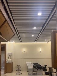 -MARTIN'S BARBER SHOP男士理发馆