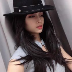 -时尚殿堂明星门店