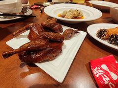 红烧乳鸽-杭州JW万豪酒店-万豪中餐厅