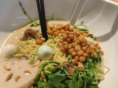 -不二烫捞麻辣烫(白云凯德店)