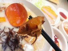 闪闪发光的猪软骨-味千拉面(东营西城万达店)