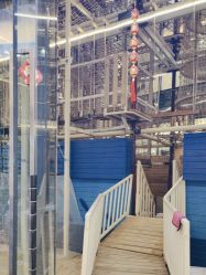 -PIPIKINGDOM皮皮王国欢乐号(欢乐海岸购物中心店)