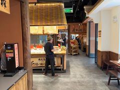 -六合居·明厨亮灶餐厅(成双大道店)
