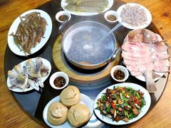 濑尿虾-凯华海鲜火锅·传承三十六年