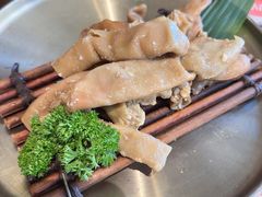 -草家酱蟹炭火烤肉店(珲春南路一店)