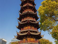-龙华寺