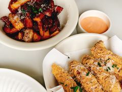 -O'eat Blossom&Pelican(深圳首店)