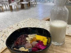 鲜奶烧仙草-MINIPOPO鲜奶·甜品(宽厚里店)