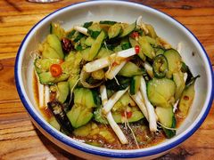 -苹果树下艺术餐厅(宋庄店)