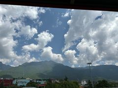 -丽江三义国际机场