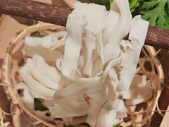 -椰子不语 椰子鸡火锅(淮海店)