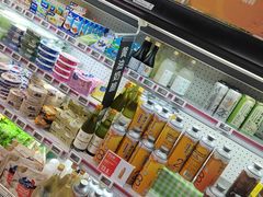 -盒马鲜生(丁香国际店)