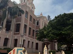 -香港大学