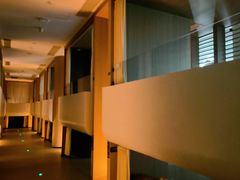 -涨巢·潮玩水疗局