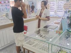 -独秀眼镜(潜阳路一中店)