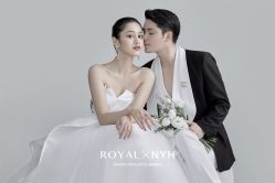 点击看大图 -挪娅婚纱摄影皇家会所