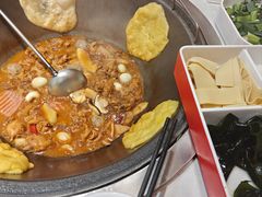 -鲁员外地锅鸡地锅鱼(古墩路店)