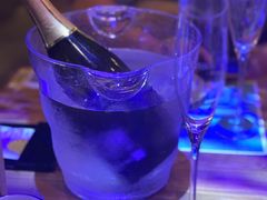-临界音乐酒馆·小龙虾·江湖菜(华熙LIVE·鱼洞店)