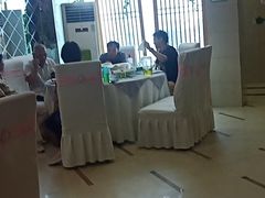 -一家人(南京路店)