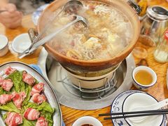 连州果园鸡-威邵鸡煲(西华路总店)