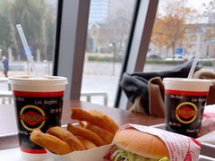 -FATBURGER 特富客汉堡(外交公寓店)