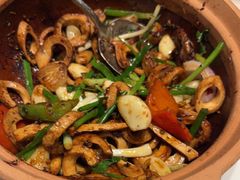 -八府香鸭·啫啫煲(华山路店)