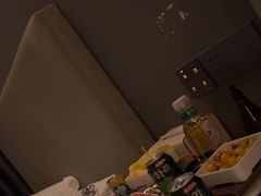 -涨巢·潮玩水疗局