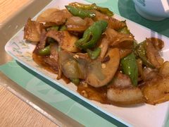 -老乡鸡(上海品尊国际中心店)