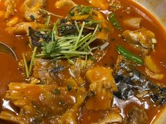 -魏铭鱼头捞饭(晋阳路店)