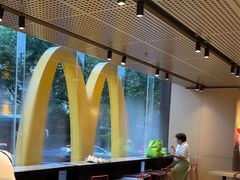 -麦当劳(四平路店)