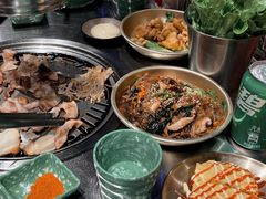 -欧巴炭烤肉오빠숯불구이(南京东路店)