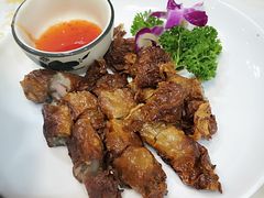 -鑫悦楼煎蟹·16年海鲜大排档