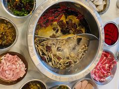 -憨铁匠老火锅(龙岗万科里店)