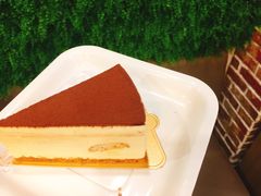 -焙丽拾光(麦凯乐直营店)